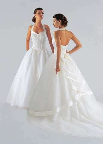 Brautkleid Angebot September 3 Versionen Gr.34 bis Gr.64 von Modekarusell